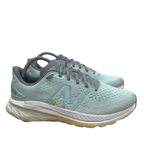 New Balance Shoes - New Balance Fresh Foam 860v12 Womens Size 10 Blue Running Walking Shoes Sneakers